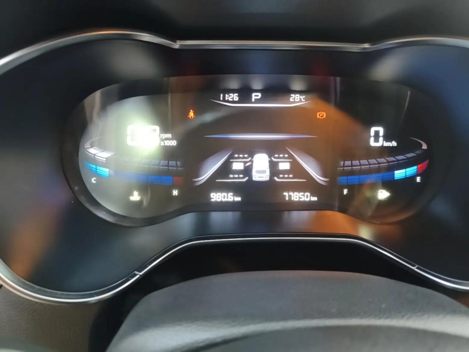 Bestune T33 2019 1.6L Automatic Luxury Edition China VI — миниатюра 14