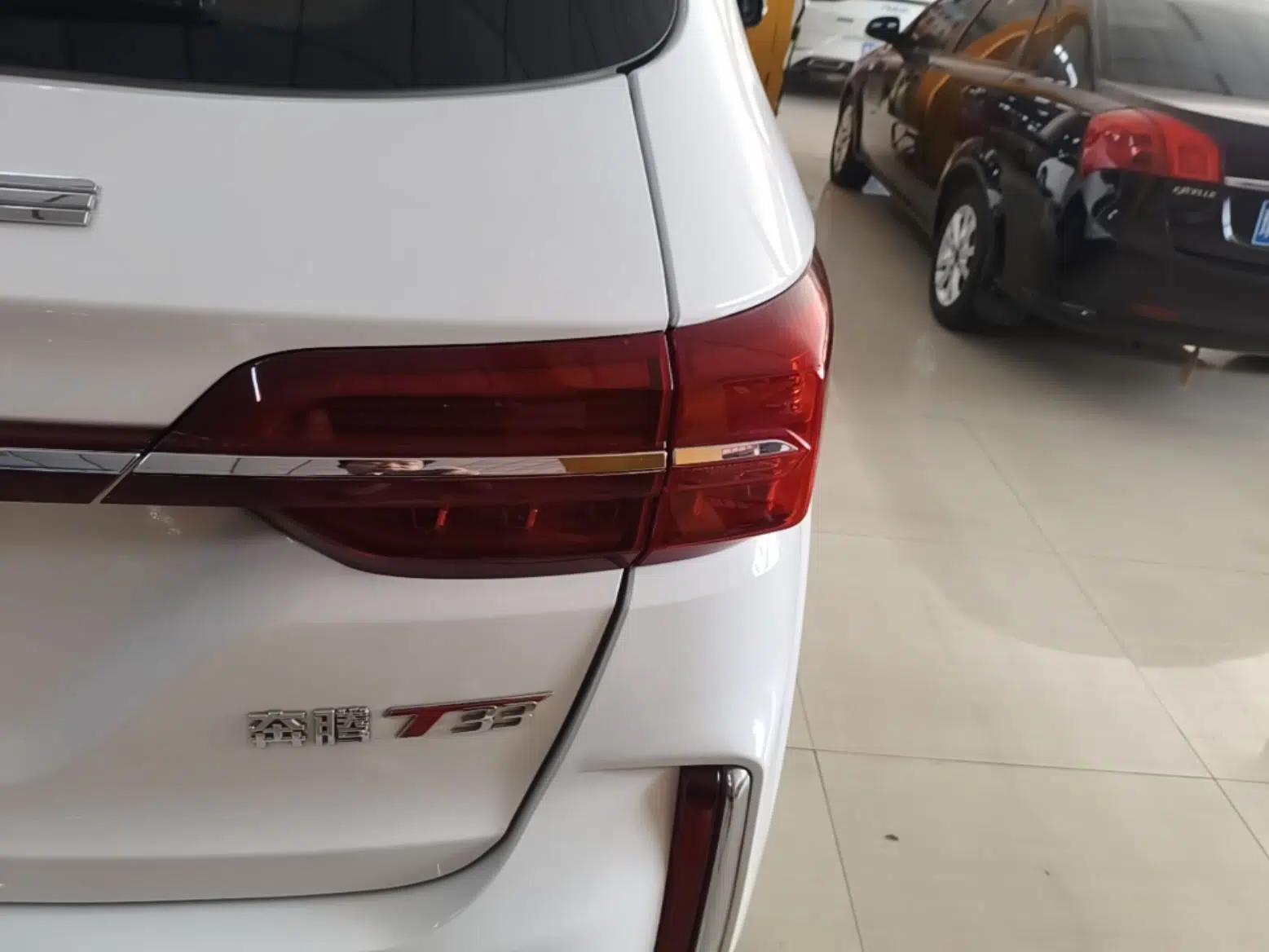 Bestune T33 2019 1.6L Automatic Luxury Edition China VI — миниатюра 9
