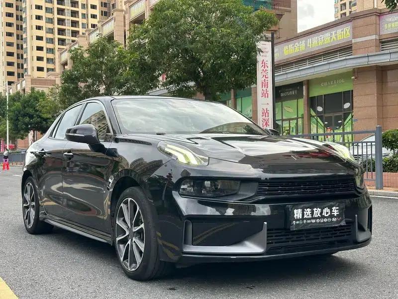 Lynk & Co 03 2019 Facelift 2.0TD Automatic Sport Edition — миниатюра 3