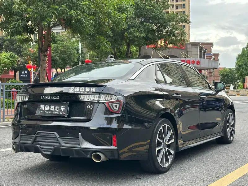 Lynk & Co 03 2019 Facelift 2.0TD Automatic Sport Edition — миниатюра 7