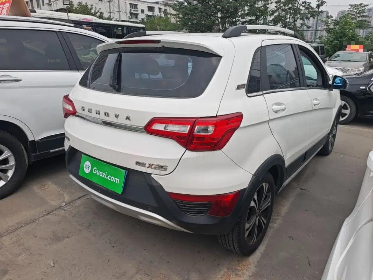 BAIC Senova X25 2015 1.5L Automatic Elite Model — миниатюра 6