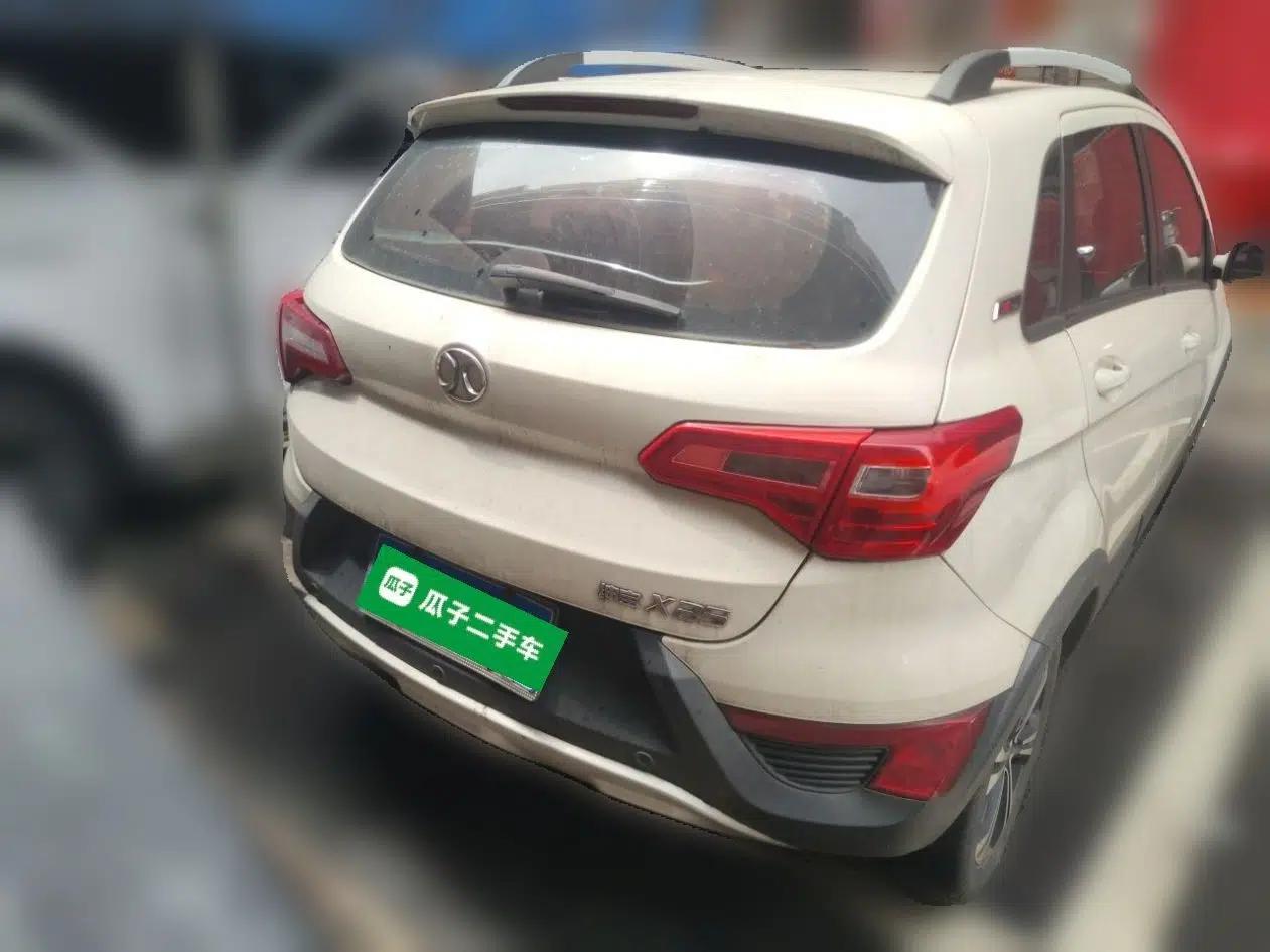 BAIC Senova X25 2015 1.5L Manual Elite Edition — миниатюра 5