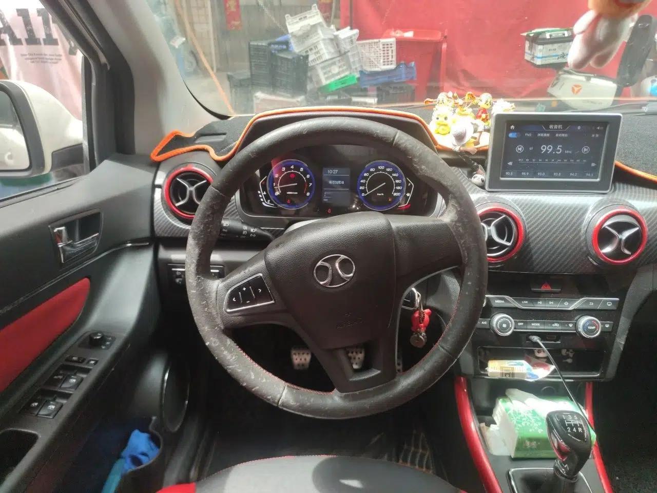 BAIC Senova X25 2015 1.5L Manual Elite Edition — миниатюра 10