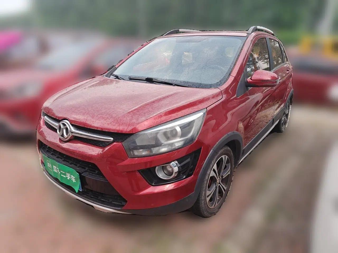 BAIC Senova X25 2015 1.5L Manual Elite Edition — миниатюра 1