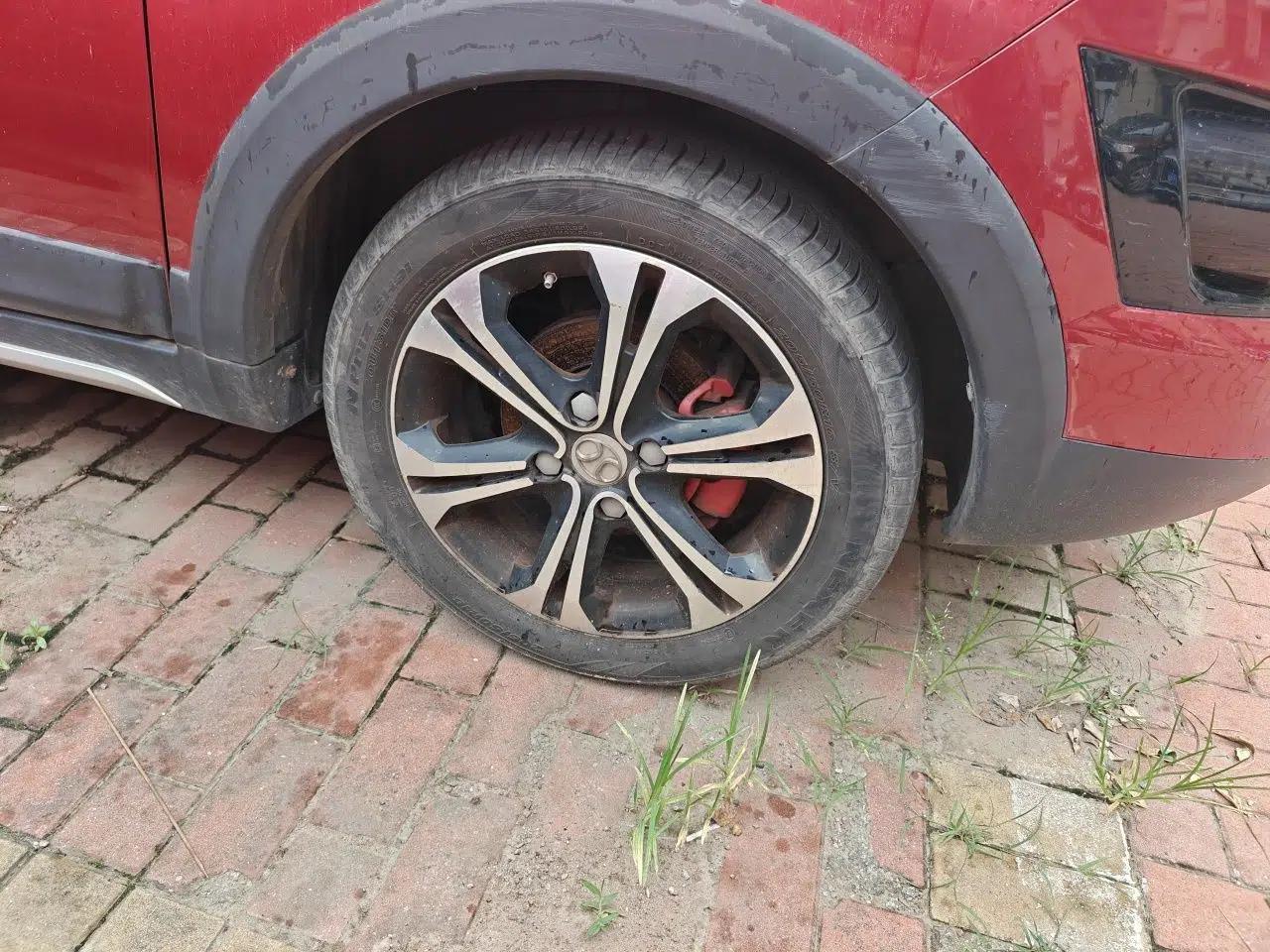 BAIC Senova X25 2015 1.5L Manual Elite Edition — миниатюра 8