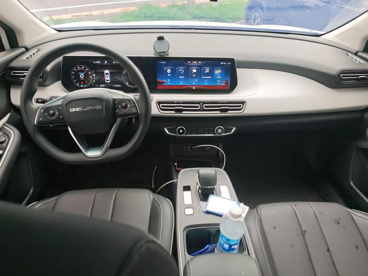 BAIC Beijing EU5 PLUS 2024 R500 Standard Travel Edition — миниатюра 6