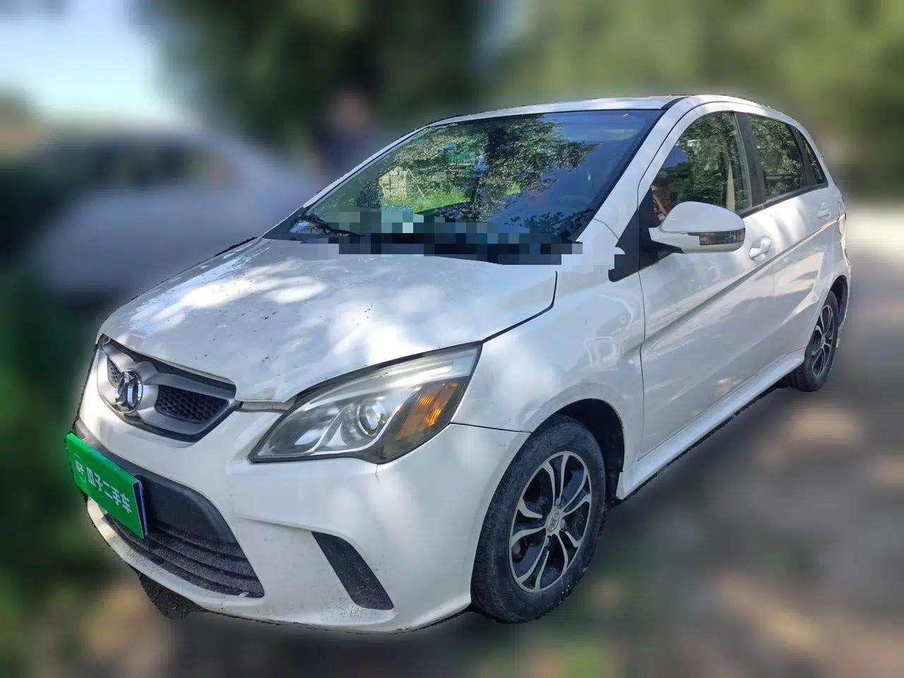 BAIC Senova D20 2015 Hatchback 1.5L Manual Lotte Edition — миниатюра 1