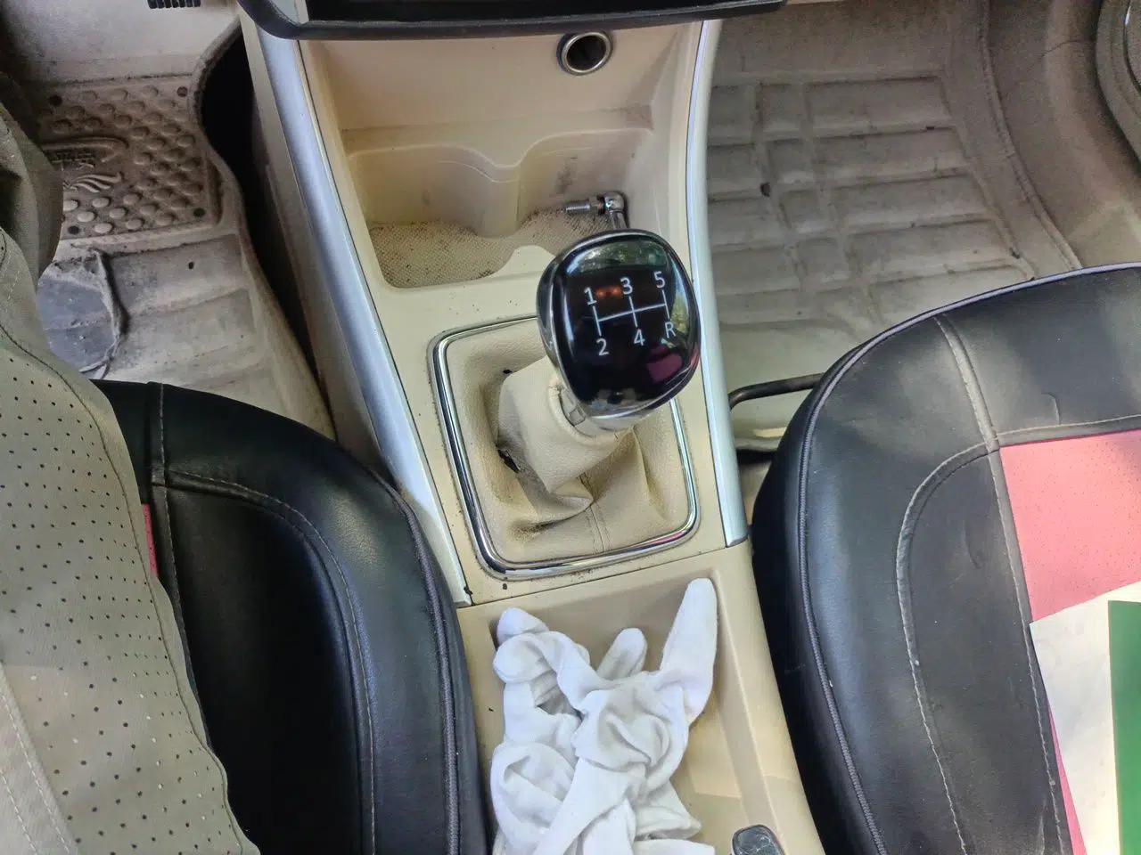 BAIC Senova D20 2015 Hatchback 1.5L Manual Lotte Edition — миниатюра 18