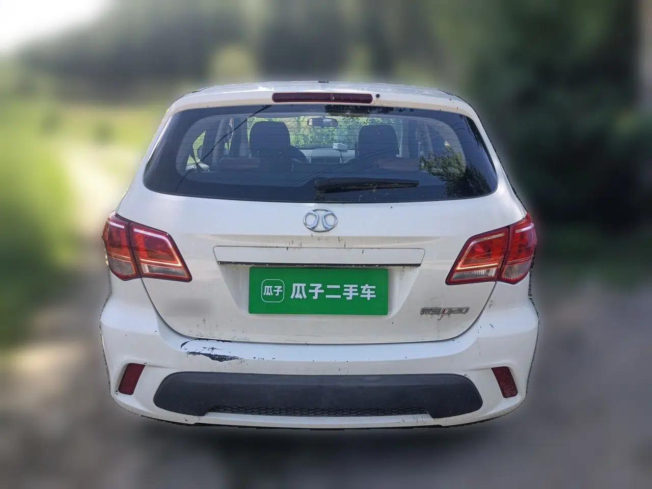 BAIC Senova D20 2015 Hatchback 1.5L Manual Lotte Edition — миниатюра 5