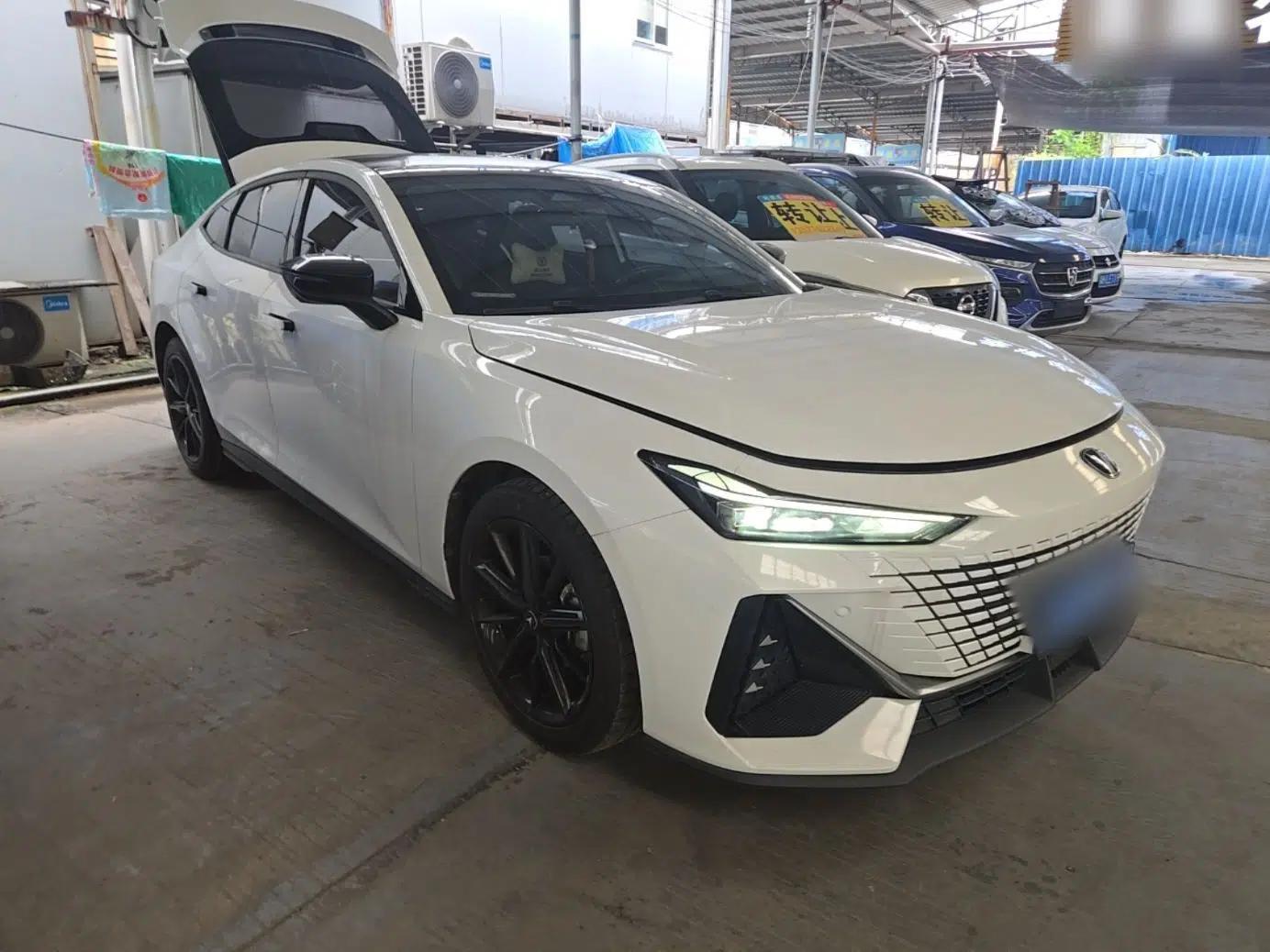 CHANGAN UNI-V 2024 1.5T High-Energy Version — миниатюра 3