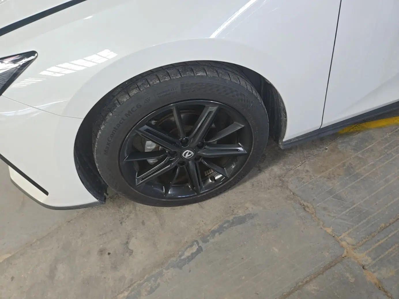 CHANGAN UNI-V 2024 1.5T High-Energy Version — миниатюра 10