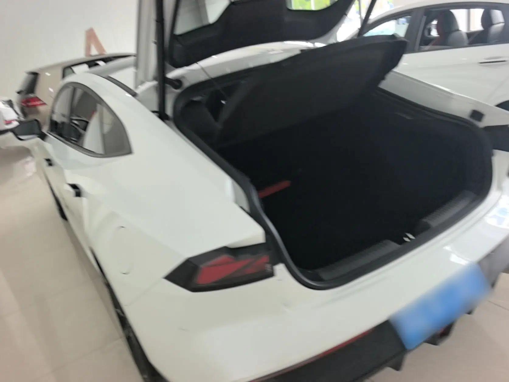 CHANGAN UNI-V 2023 1.5T Prestige Model — миниатюра 4