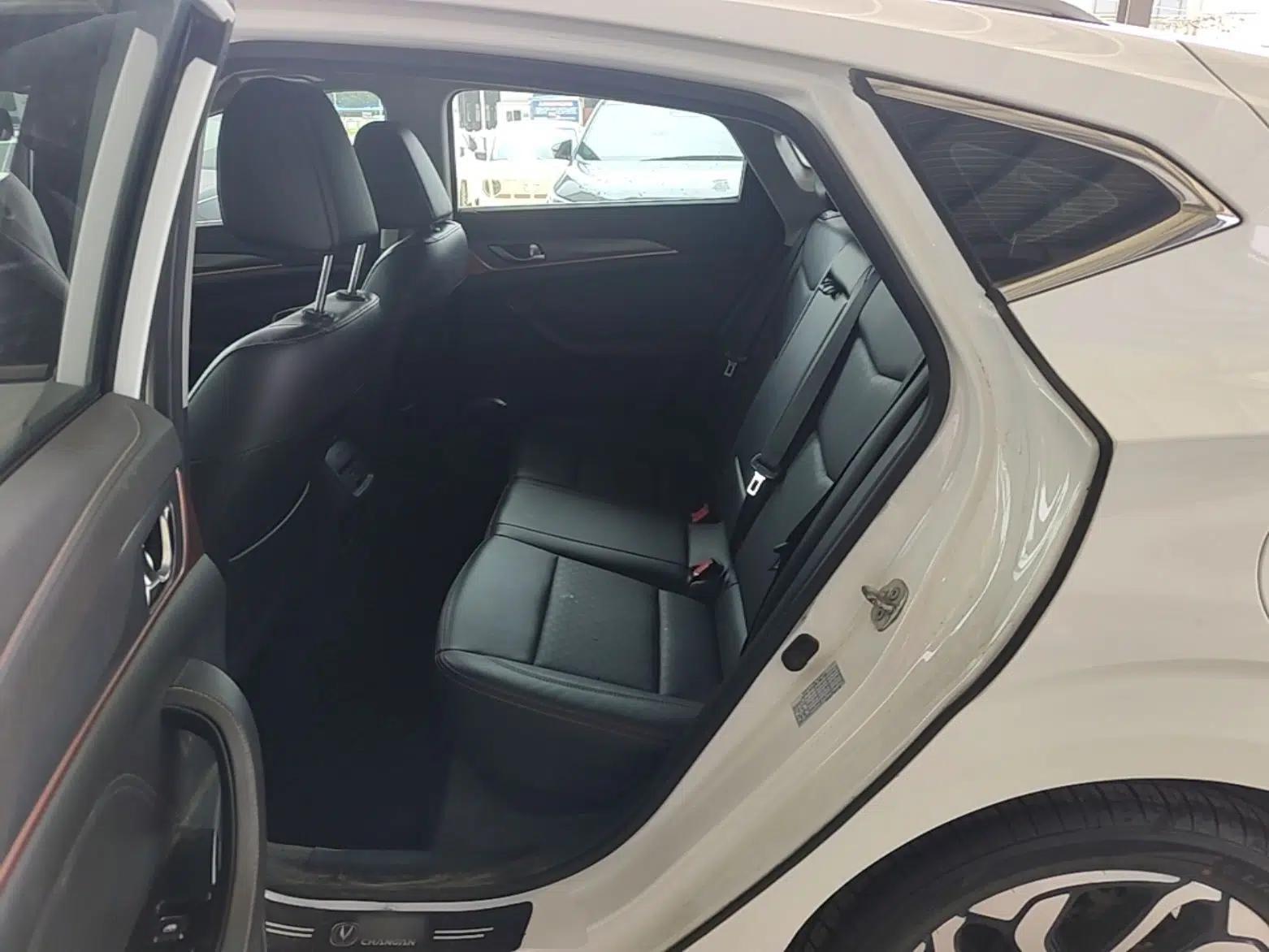 CHANGAN Eado 2018 1.6L GDI Manual Trendy Model China V Standard — миниатюра 20