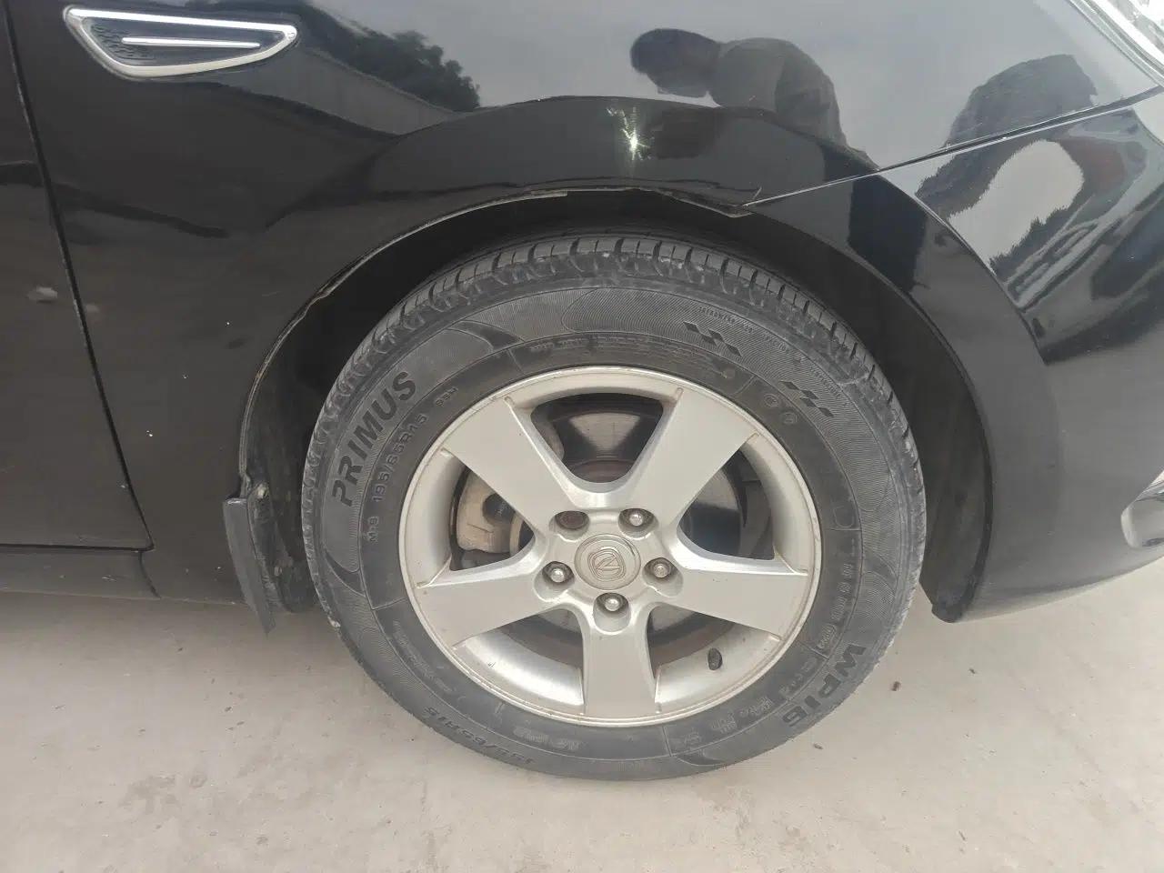 CHANGAN Eado 2013 1.6L Manual Elite Model China IV Standard — миниатюра 8