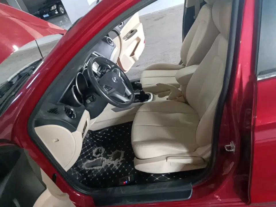 CHANGAN Eado 2015 1.6L Manual Luxury Model China V Standard — миниатюра 17