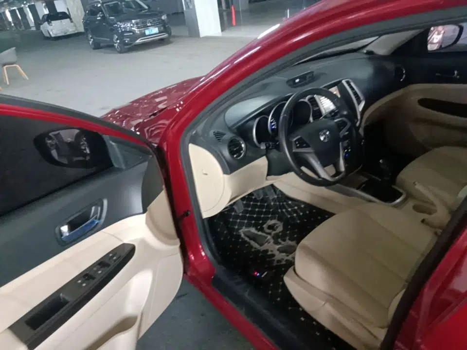 CHANGAN Eado 2015 1.6L Manual Luxury Model China V Standard — миниатюра 18