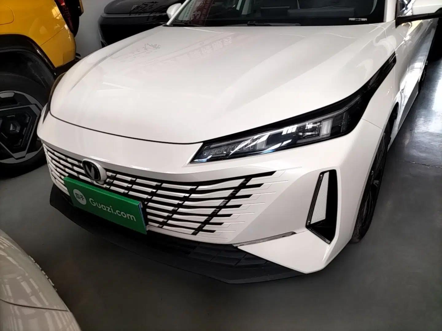 CHANGAN Eado 2024 1.5T GDI Automatic Flagship Edition — миниатюра 2