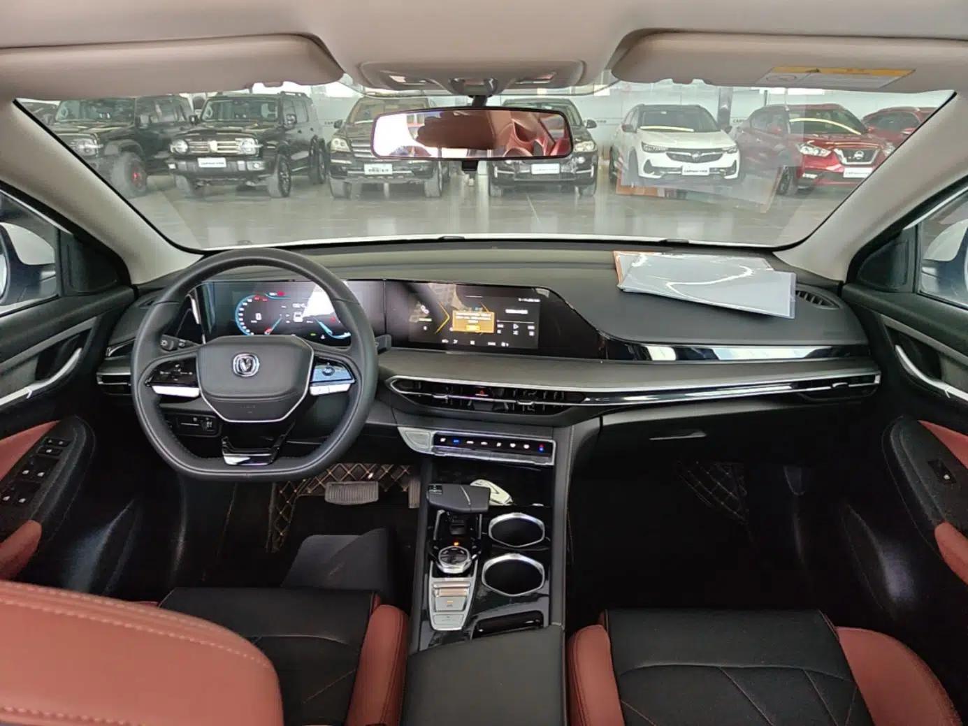 CHANGAN Eado 2024 PLUS Blue Whale NE 1.4T GDI DCT High-Energy Edition — миниатюра 12