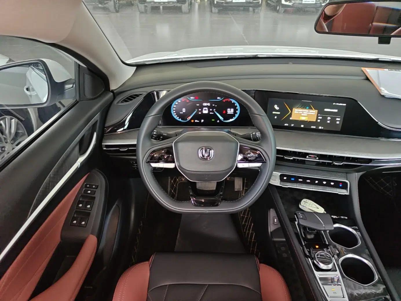 CHANGAN Eado 2024 PLUS Blue Whale NE 1.4T GDI DCT High-Energy Edition — миниатюра 13