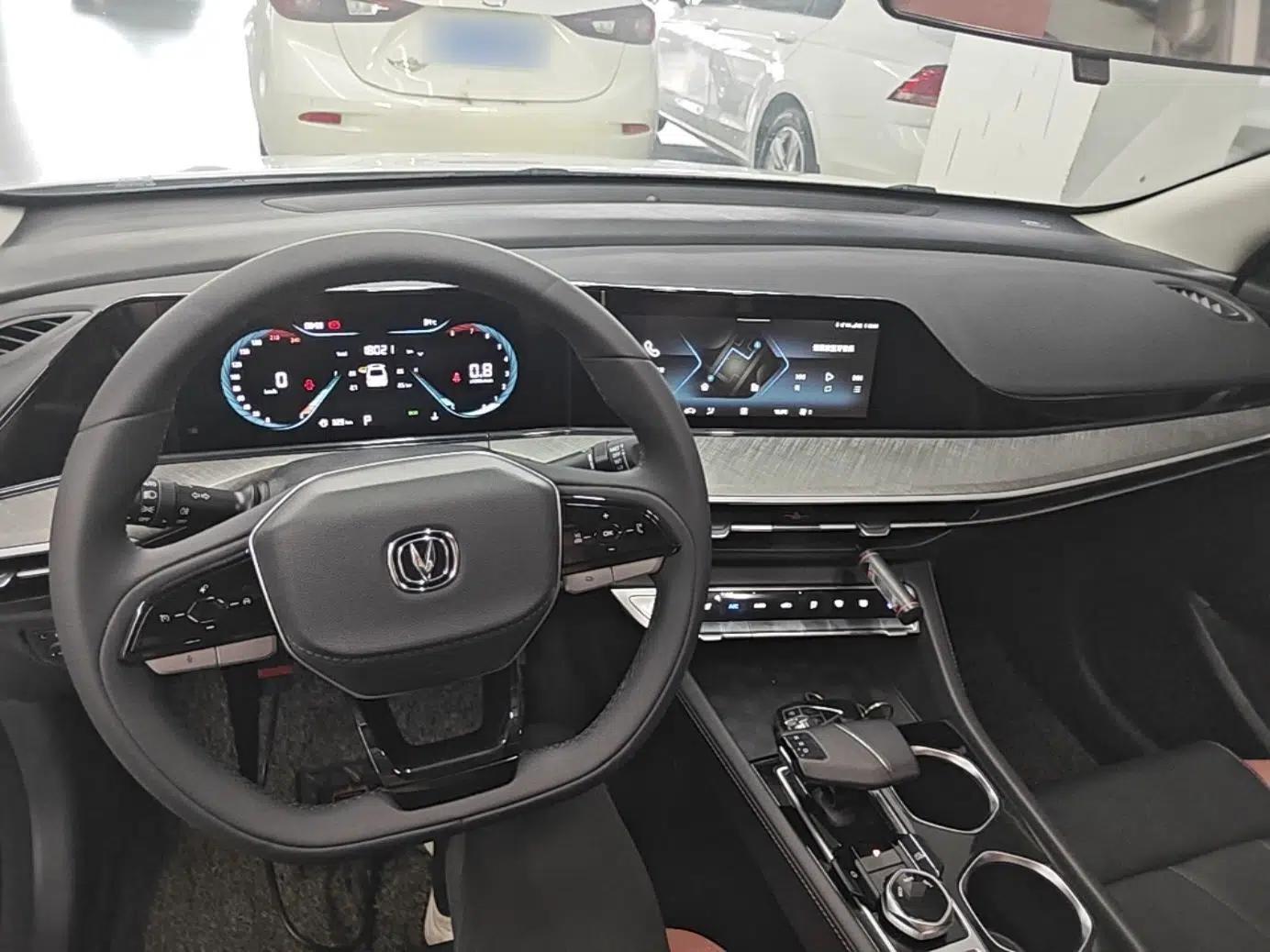 CHANGAN Eado 2022 PLUS Blue Whale NE 1.4T GDI DCT Prestige Edition — миниатюра 12