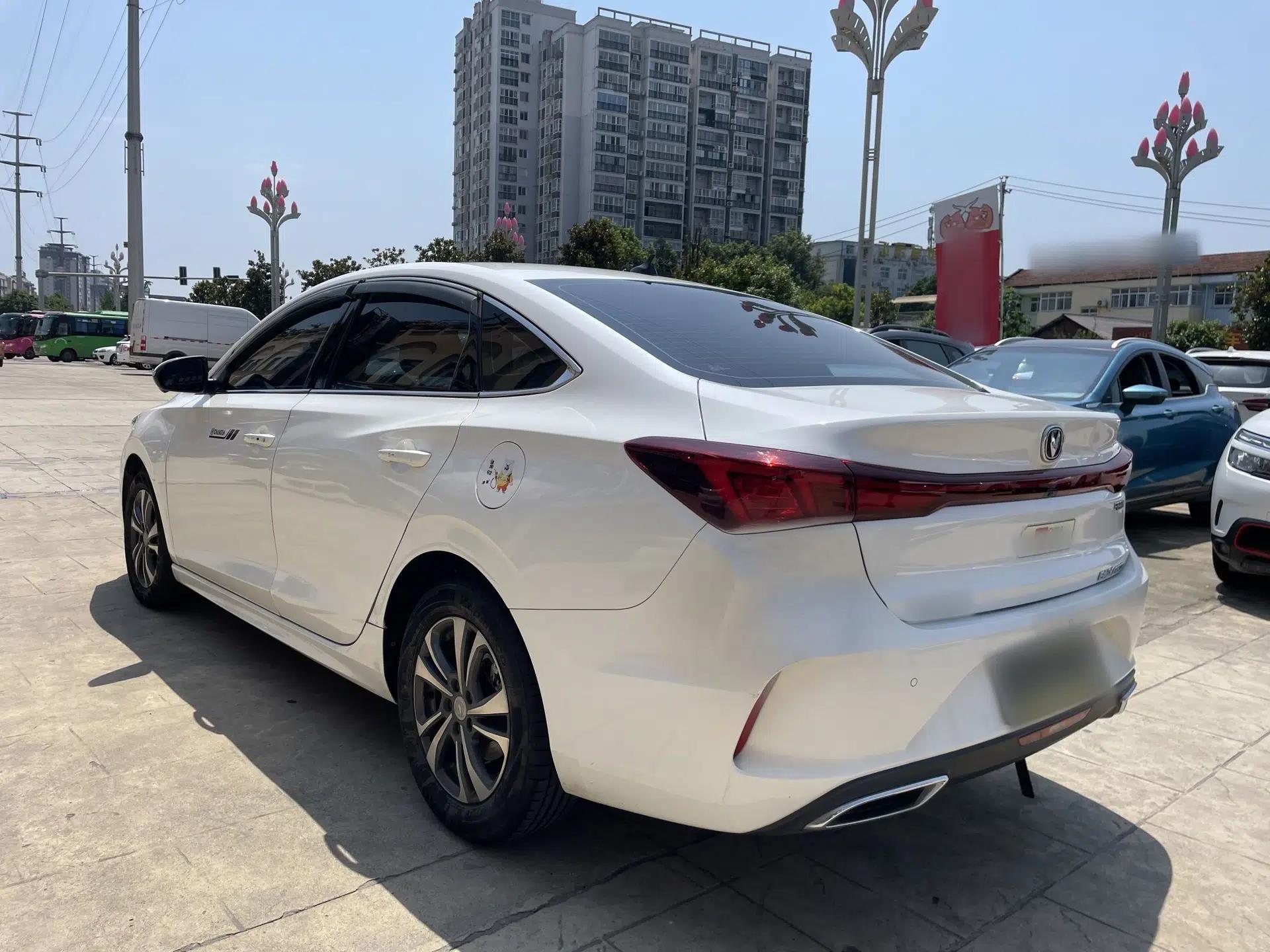CHANGAN Eado 2024 PLUS Blue Whale NE 1.4T GDI DCT High-Energy Edition — миниатюра 4