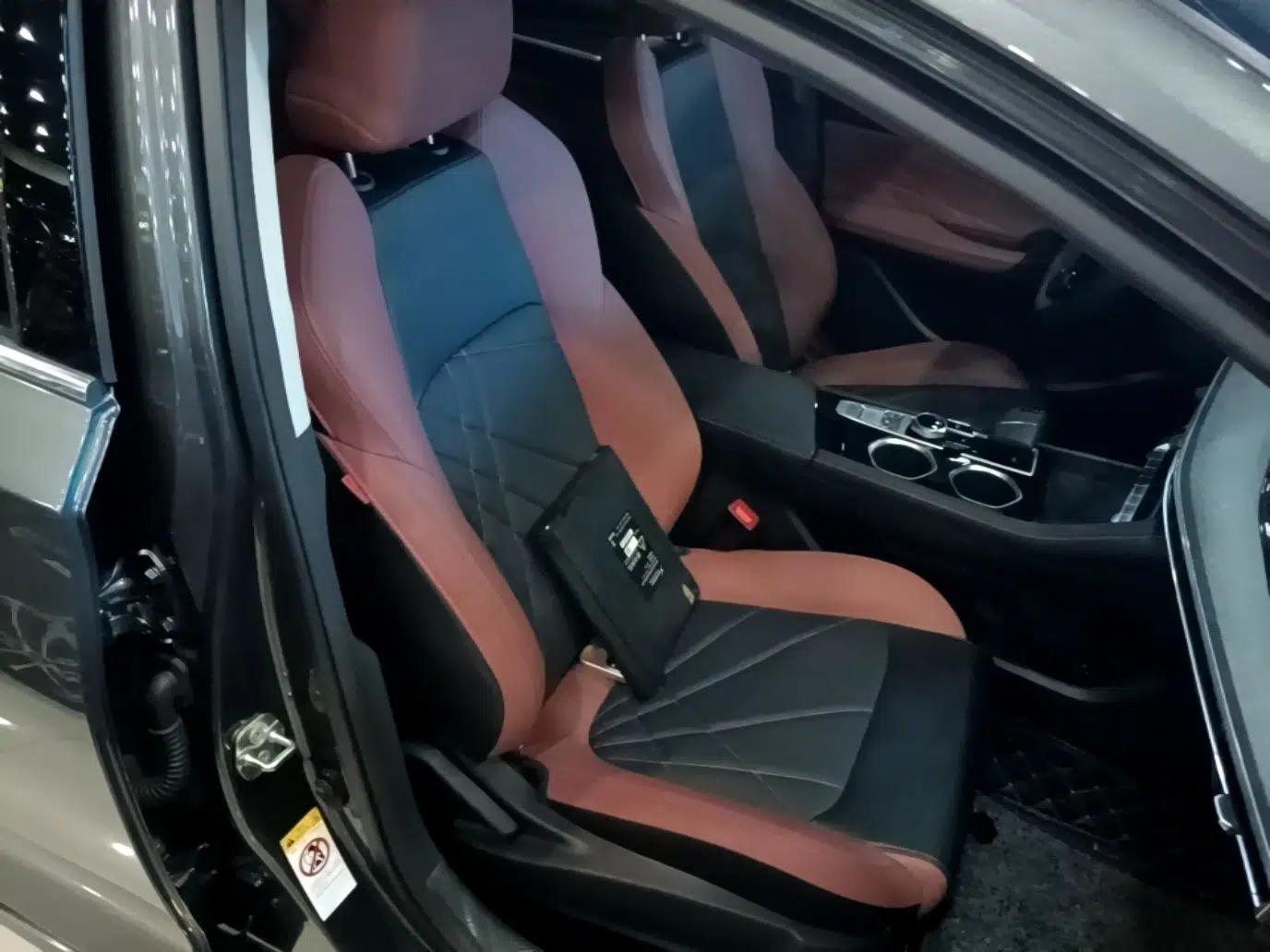 CHANGAN Eado 2023 Changan Edition PLUS Blue Whale NE 1.4T GDI DCT Prestige Version — миниатюра 19