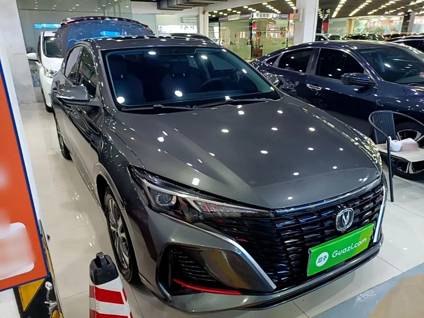 CHANGAN Eado 2023 Changan Edition PLUS Blue Whale NE 1.4T GDI DCT Prestige Version — миниатюра 3