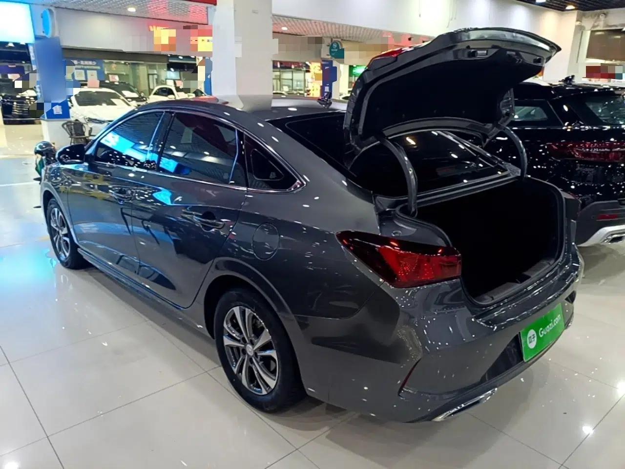 CHANGAN Eado 2023 Changan Edition PLUS Blue Whale NE 1.4T GDI DCT Prestige Version — миниатюра 4