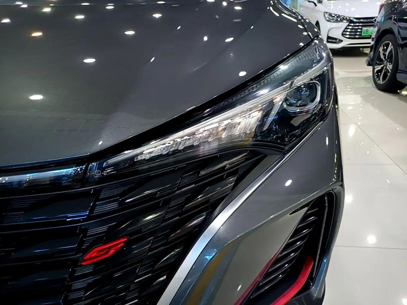 CHANGAN Eado 2023 Changan Edition PLUS Blue Whale NE 1.4T GDI DCT Prestige Version — миниатюра 8