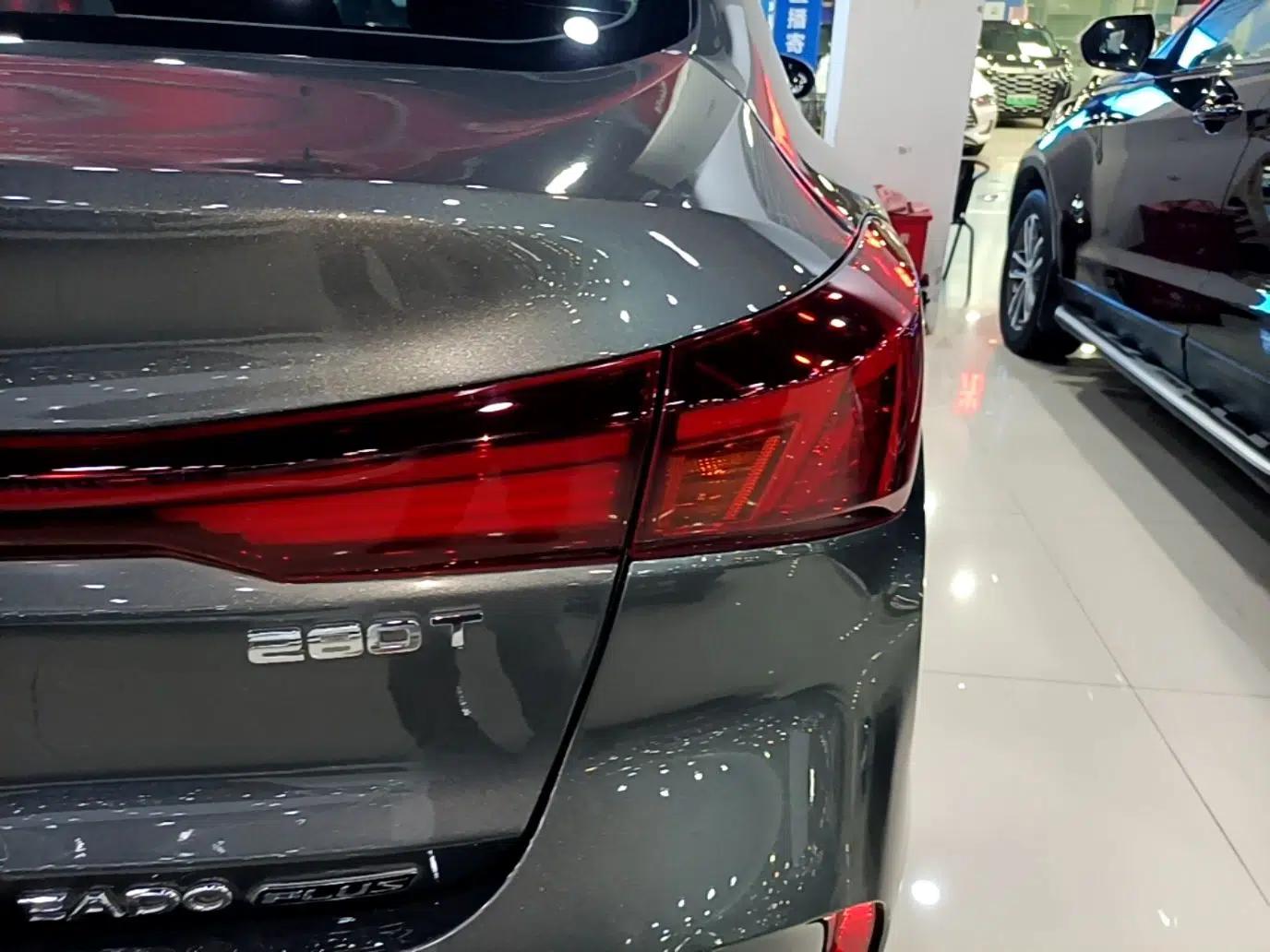CHANGAN Eado 2023 Changan Edition PLUS Blue Whale NE 1.4T GDI DCT Prestige Version — миниатюра 9