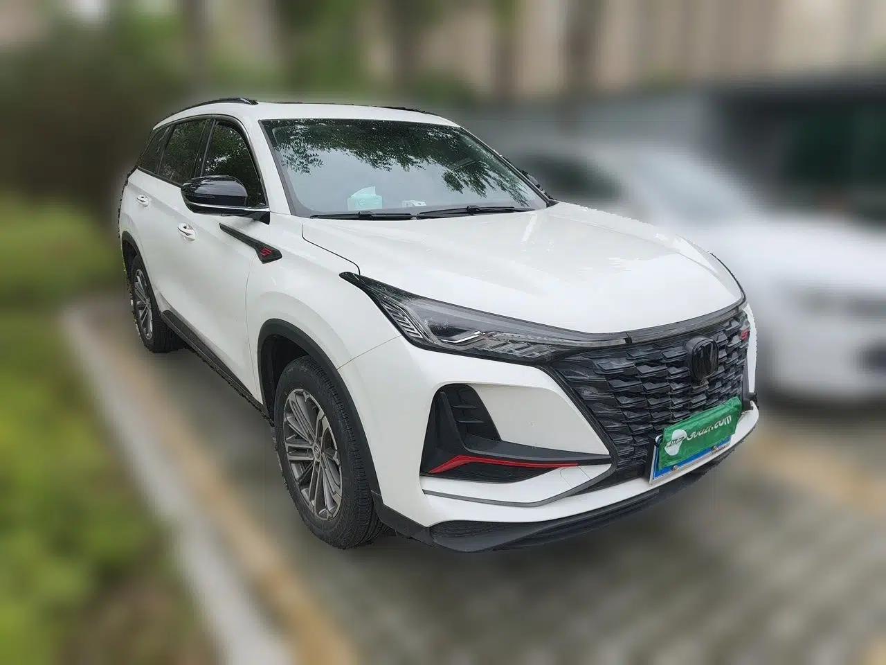 CHANGAN CS75 PLUS 2022 2nd Generation 1.5T Automatic Luxury Version — миниатюра 3