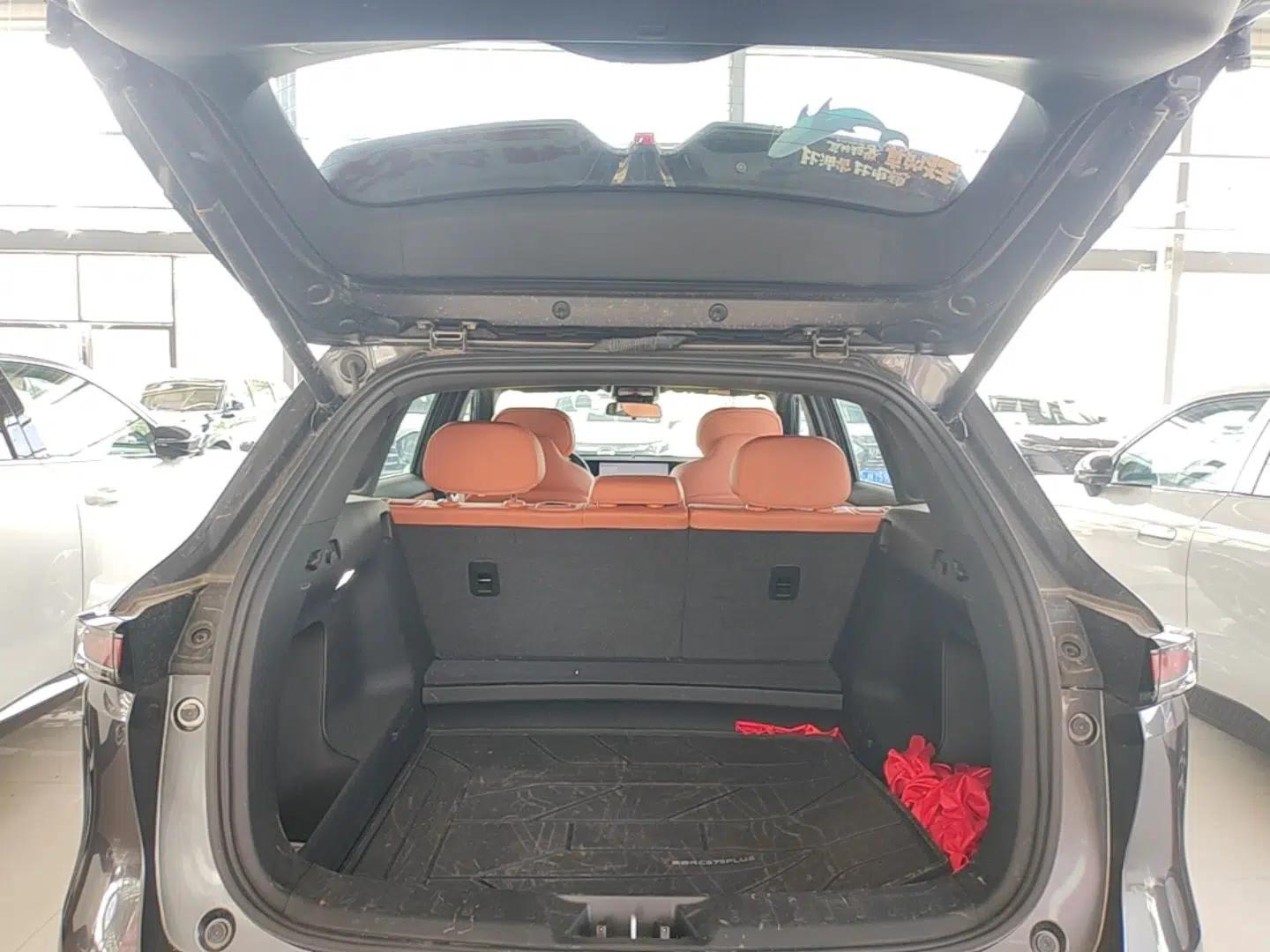 CHANGAN CS75 PLUS 2025 4th Generation 1.5T New Blue Whale Smart Luxury Edition — миниатюра 22