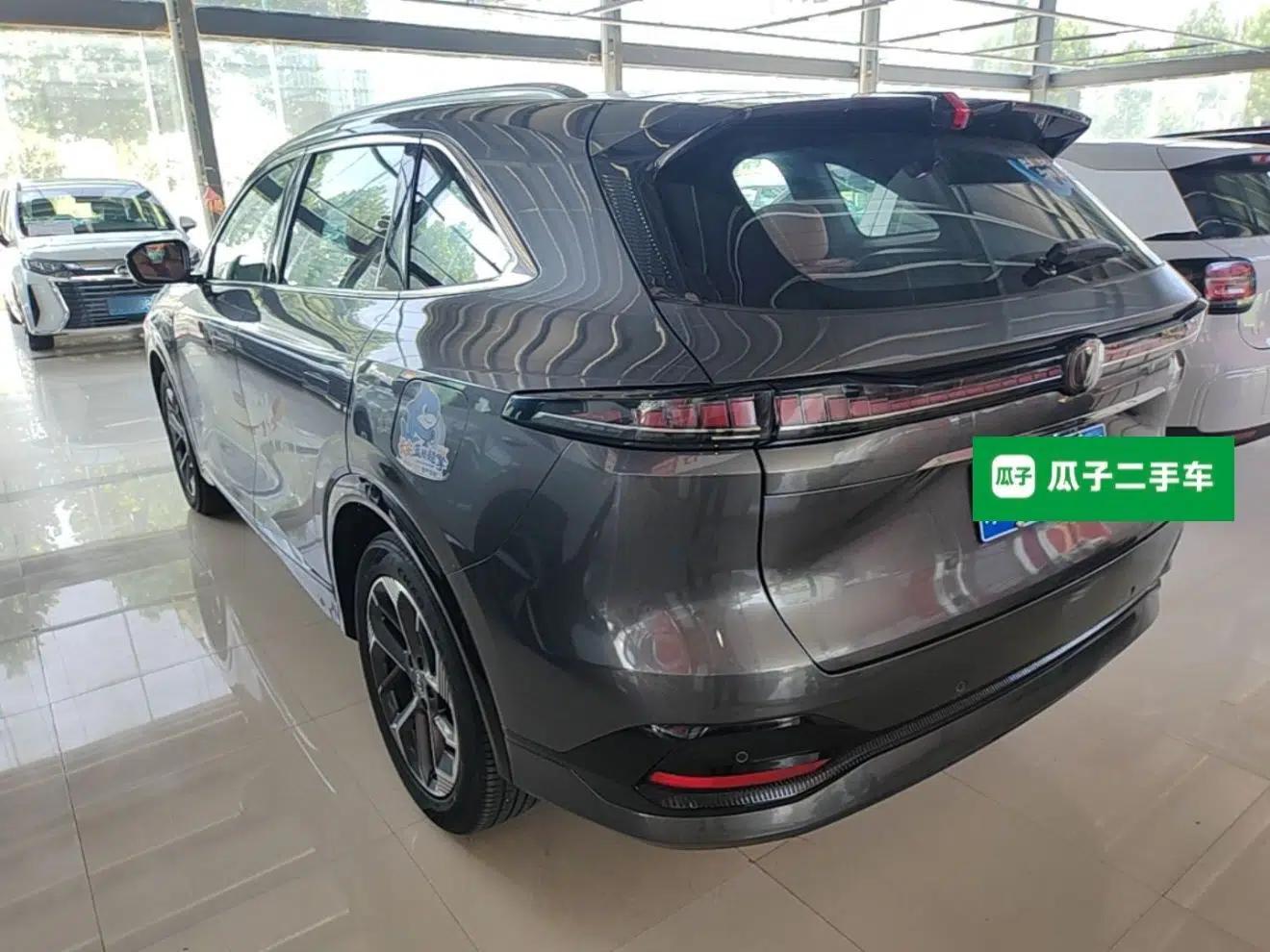 CHANGAN CS75 PLUS 2025 4th Generation 1.5T New Blue Whale Smart Luxury Edition — миниатюра 4