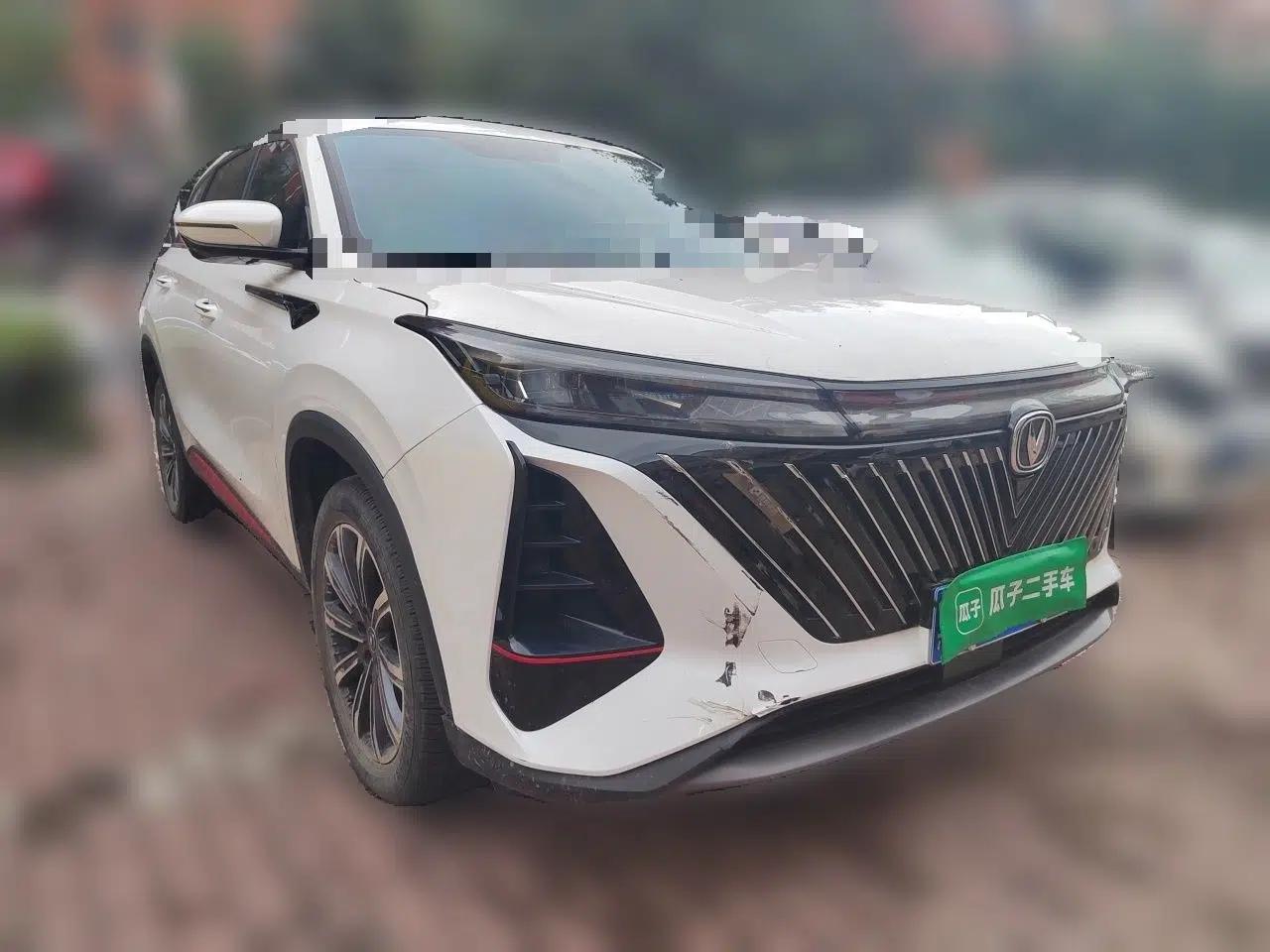 CHANGAN CS75 PLUS 2022 2nd Generation 1.5T Automatic Luxury Edition — миниатюра 3