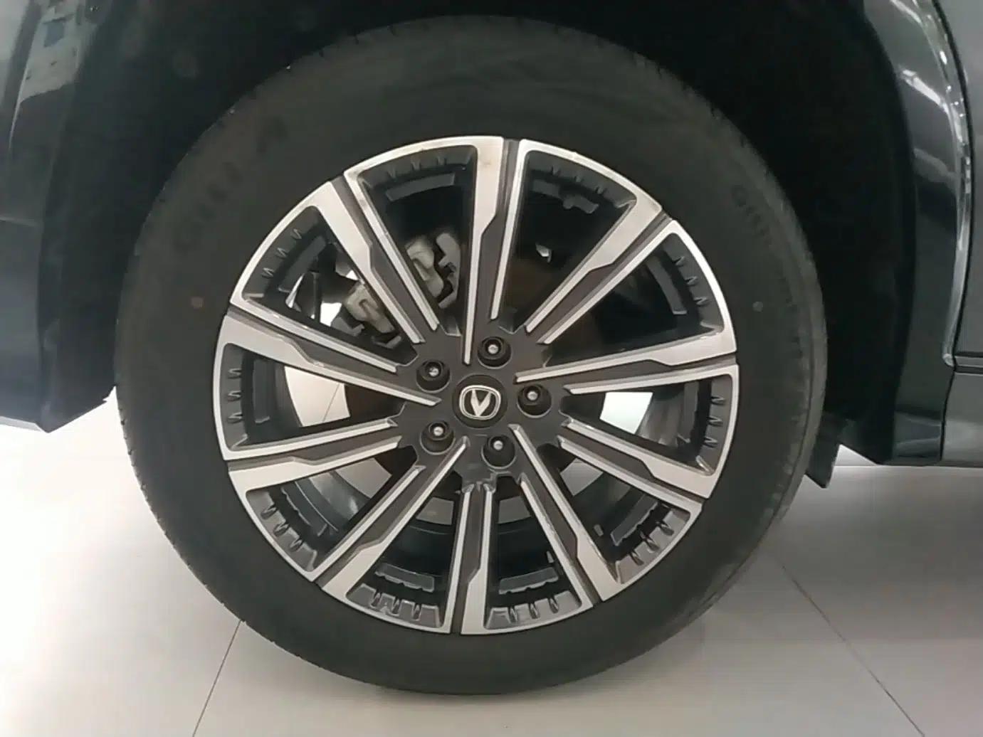 CHANGAN CS75 PLUS 2024 3rd Generation Champion Edition 1.5T Intelligent Drive Dynamic Model — миниатюра 11