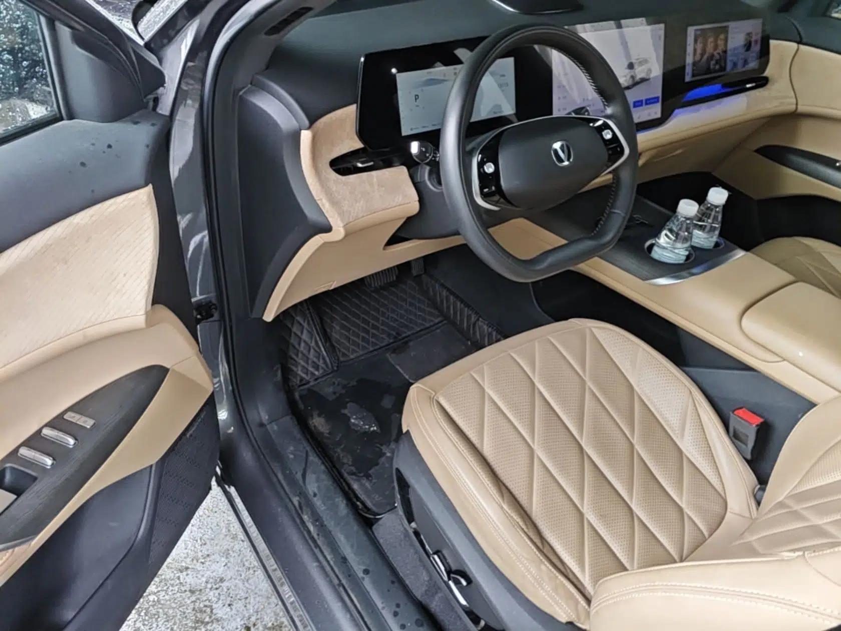CHANGAN CS75 PLUS 2025 4th Generation 1.5T New Blue Whale Smart Flagship Version — миниатюра 18