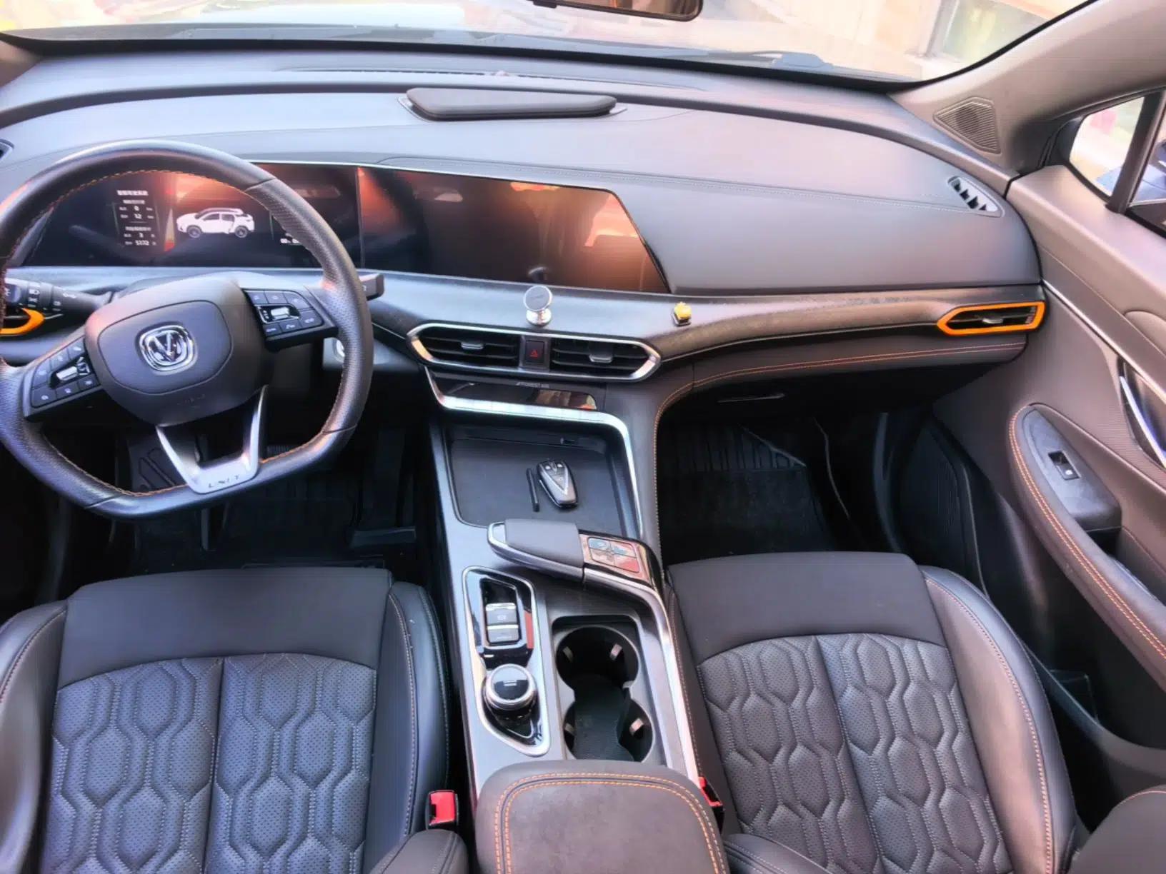 CHANGAN UNI-T 2022 1.5T Prestige Version — миниатюра 21