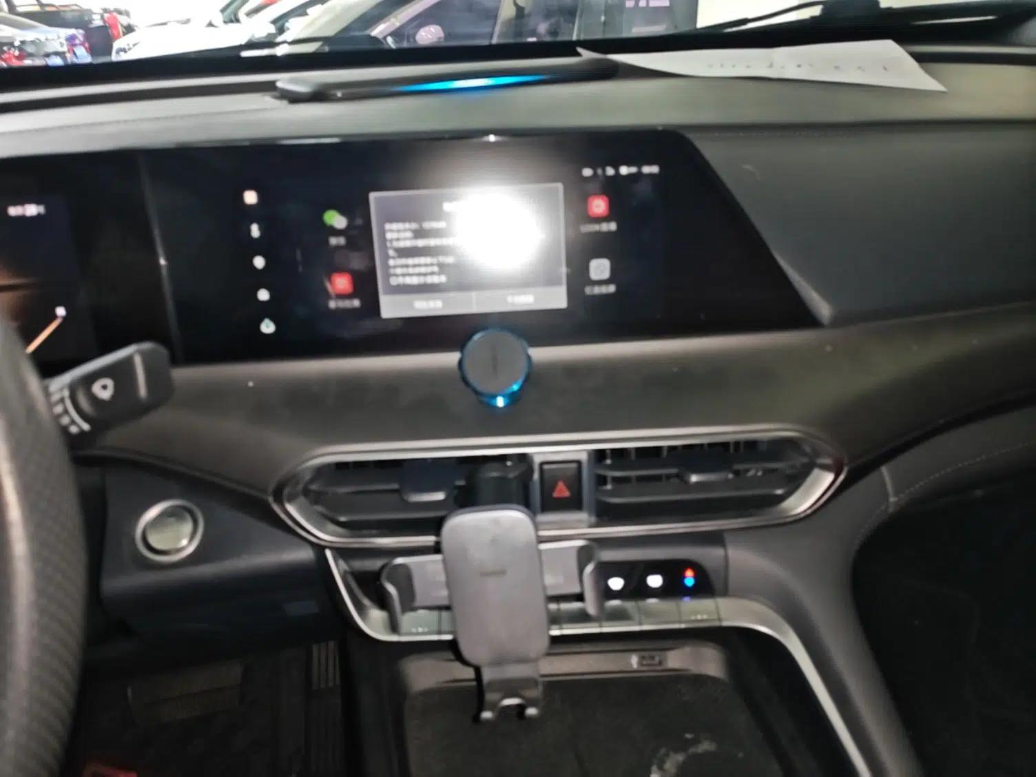 CHANGAN UNI-T 2020 1.5T Prestige Version — миниатюра 20