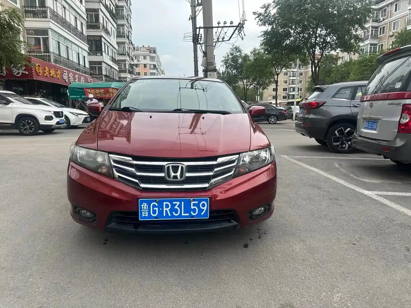 Honda City Classic 2012 1.5L Automatic Elite Edition — миниатюра 2