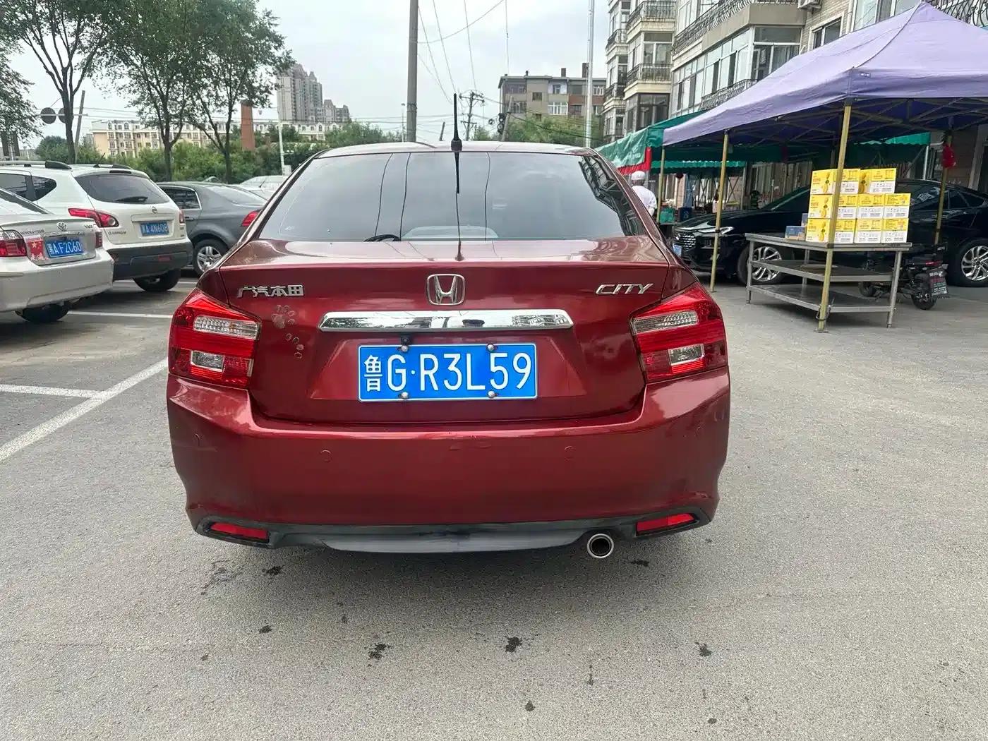 Honda City Classic 2012 1.5L Automatic Elite Edition — миниатюра 4