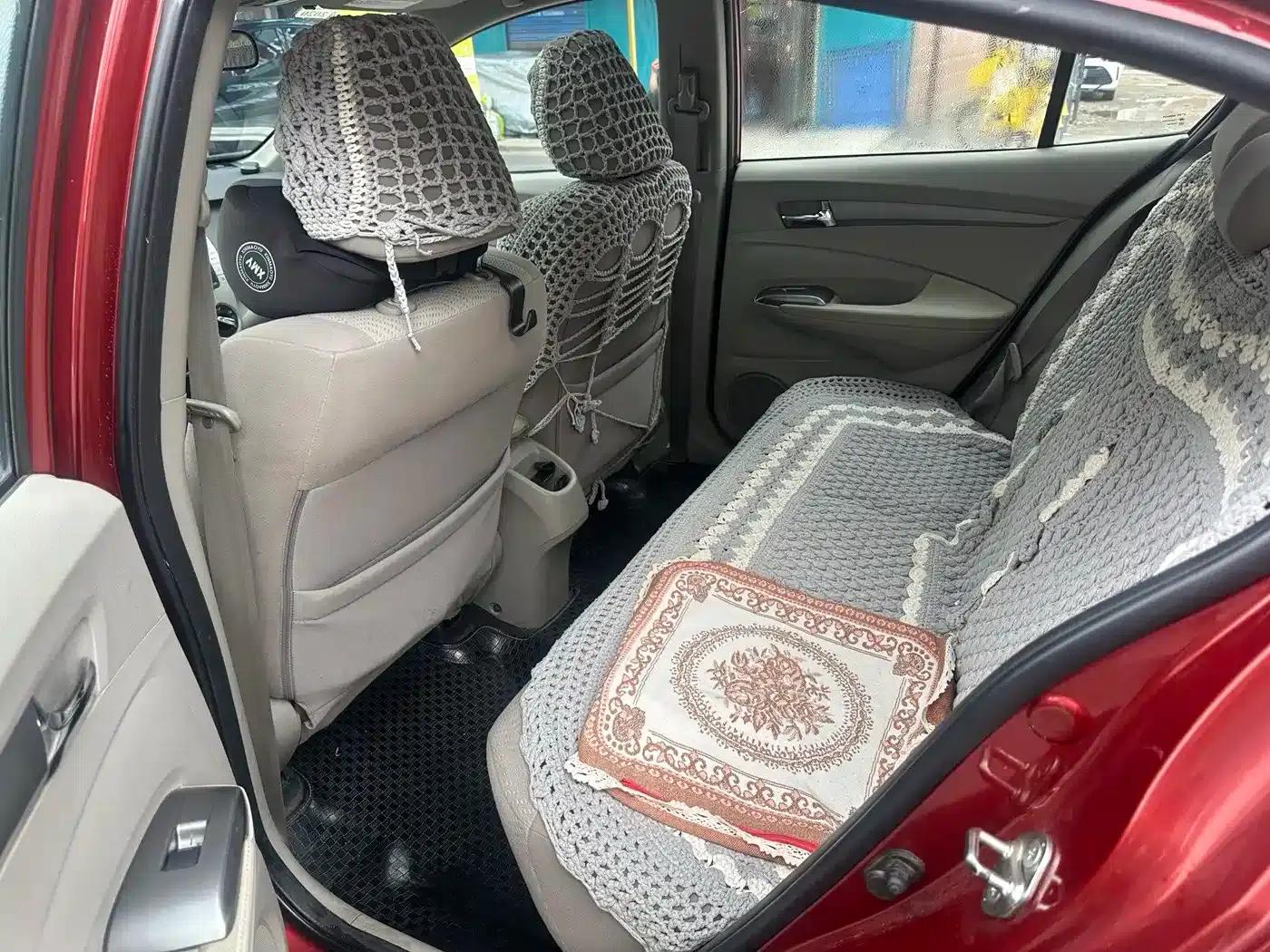 Honda City Classic 2012 1.5L Automatic Elite Edition — миниатюра 9