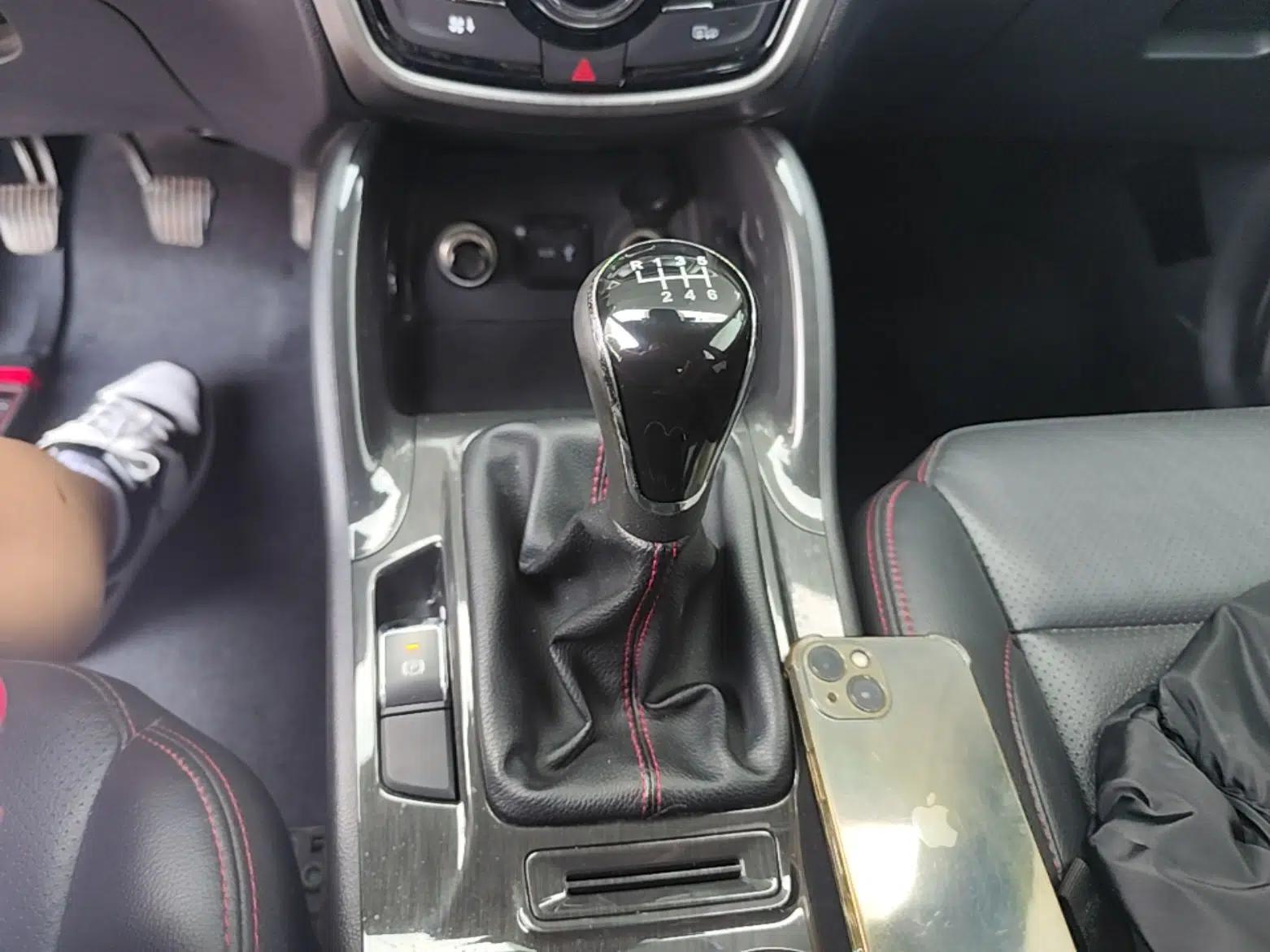 CHANGAN CS75 2017 Shangkui Edition 1.5T Manual Fengxiang Model — миниатюра 16