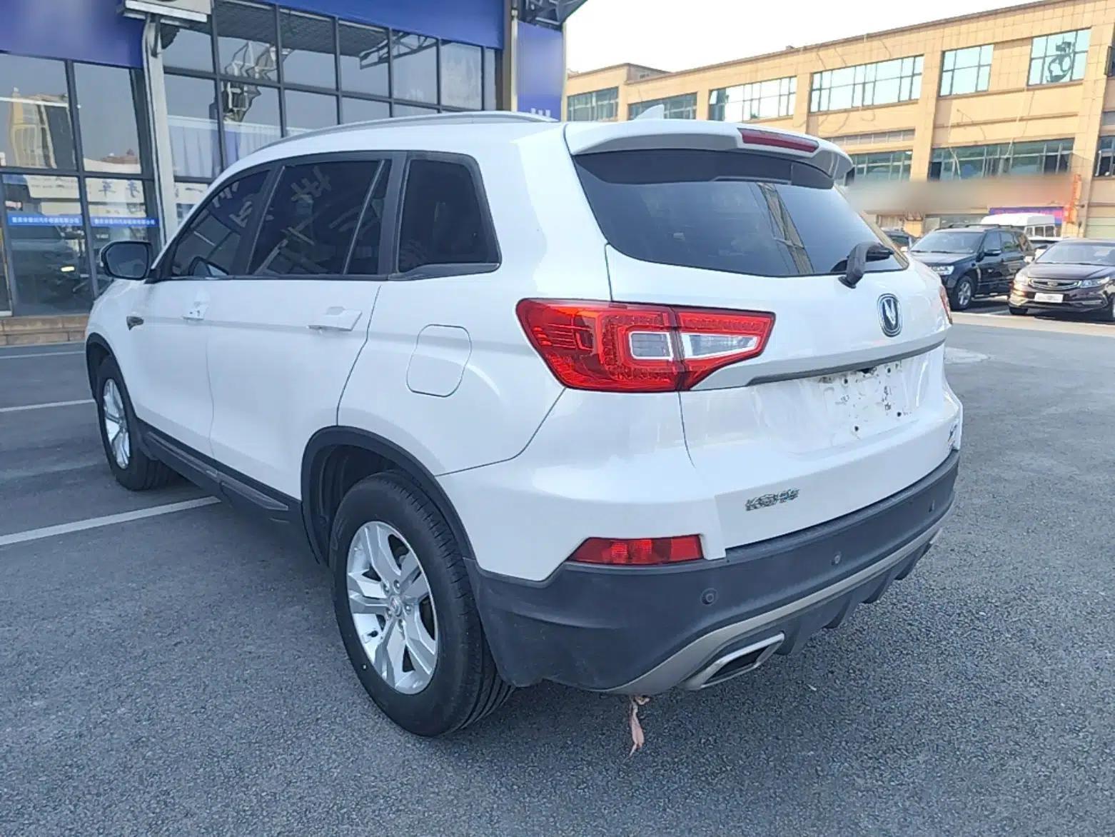 CHANGAN CS75 2017 Shangkui Edition 1.5T Manual Fengxiang Model — миниатюра 4