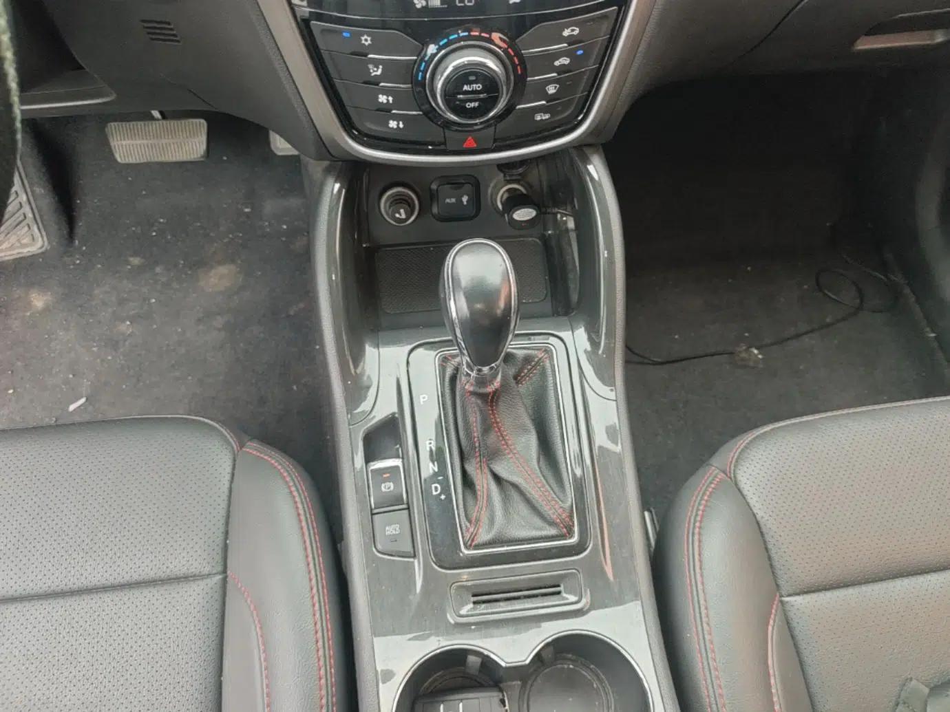 CHANGAN CS75 2017 Shangkui Edition 1.5T Automatic Fengxiang Model — миниатюра 16