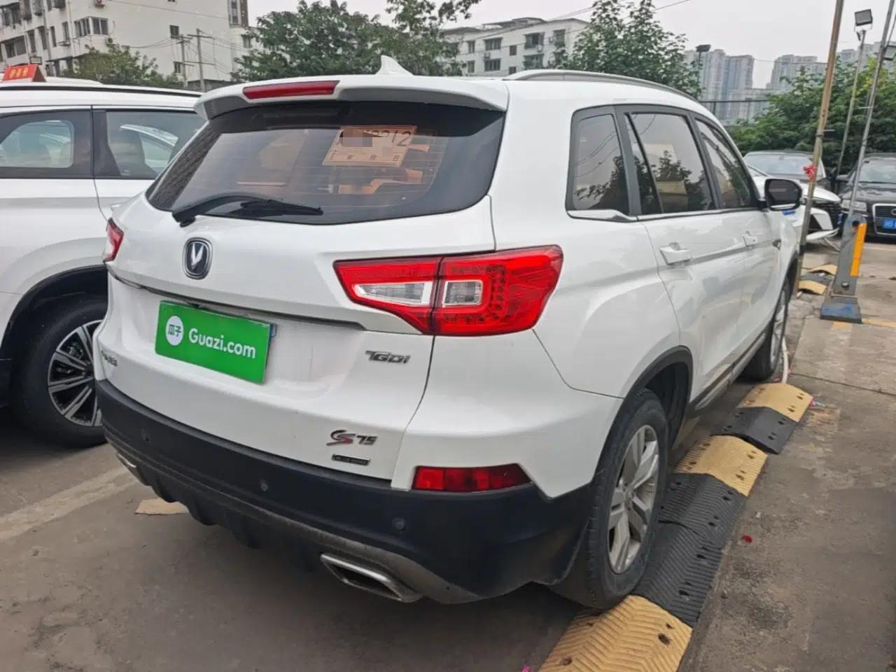 CHANGAN CS75 2017 Shangkui Edition 1.5T Automatic Fengxiang Model — миниатюра 6