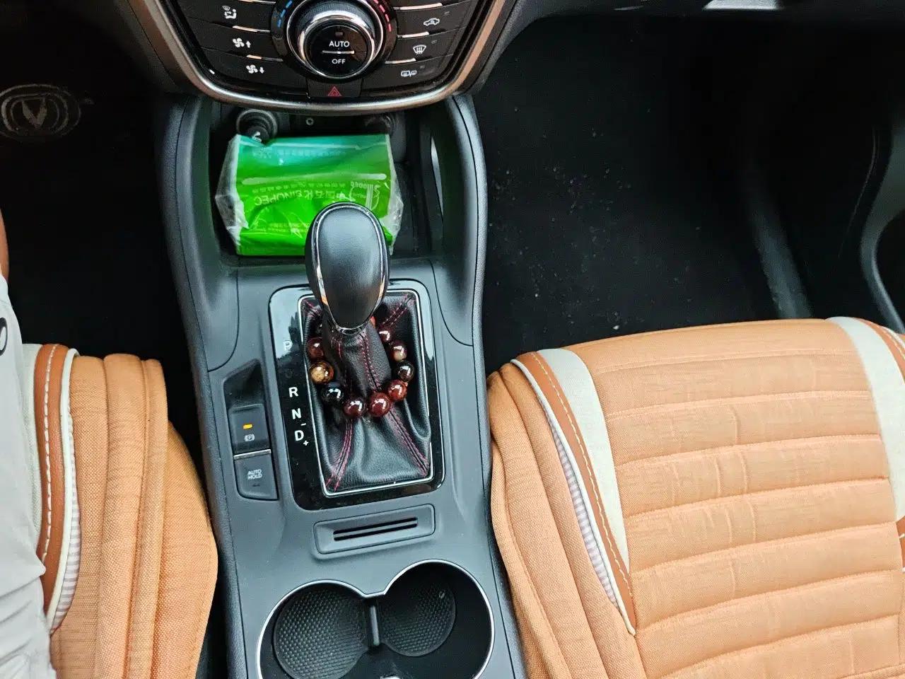 CHANGAN CS75 2014 1.8T Automatic Elite Model China IV Standard — миниатюра 11