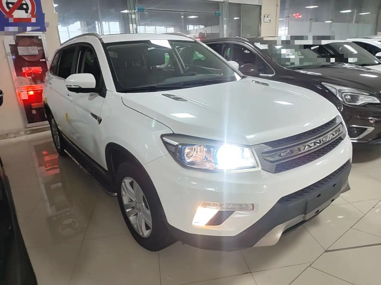 CHANGAN CS75 2017 Shangkui Edition 1.5T Manual Fengxiang Model — миниатюра 3