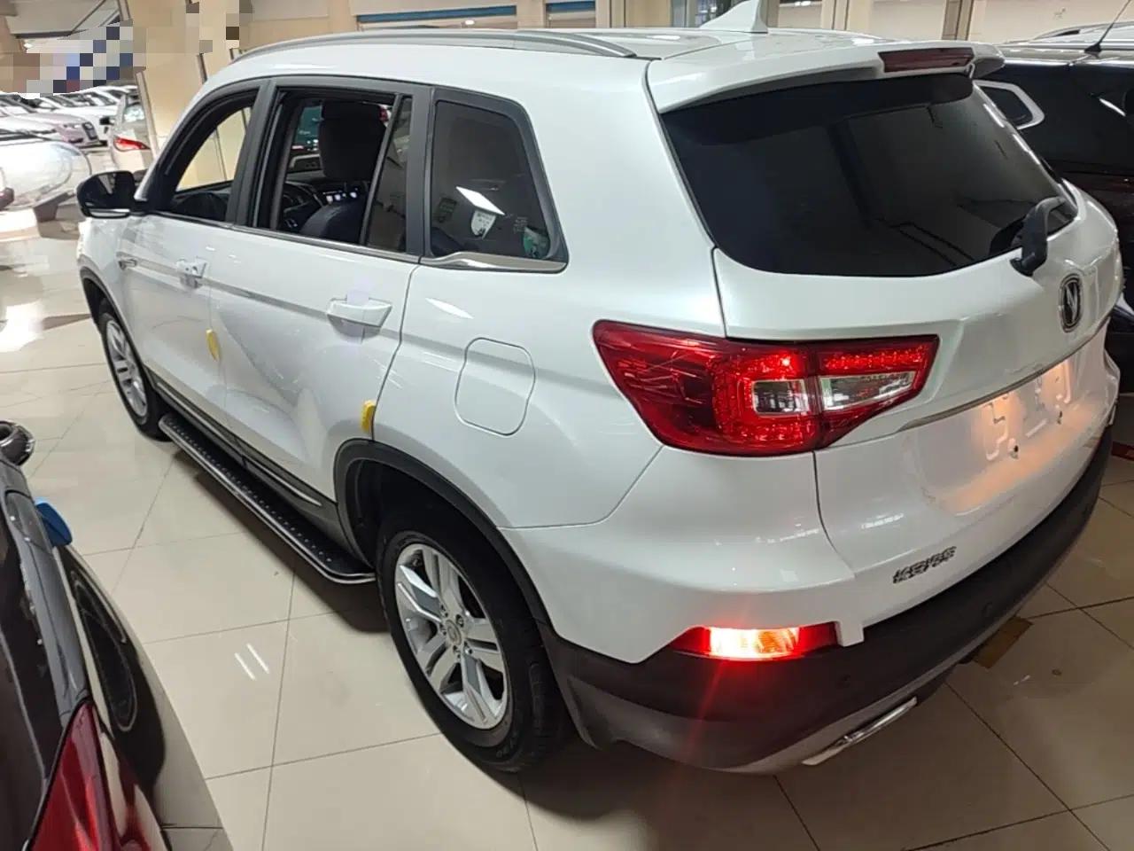 CHANGAN CS75 2017 Shangkui Edition 1.5T Manual Fengxiang Model — миниатюра 4