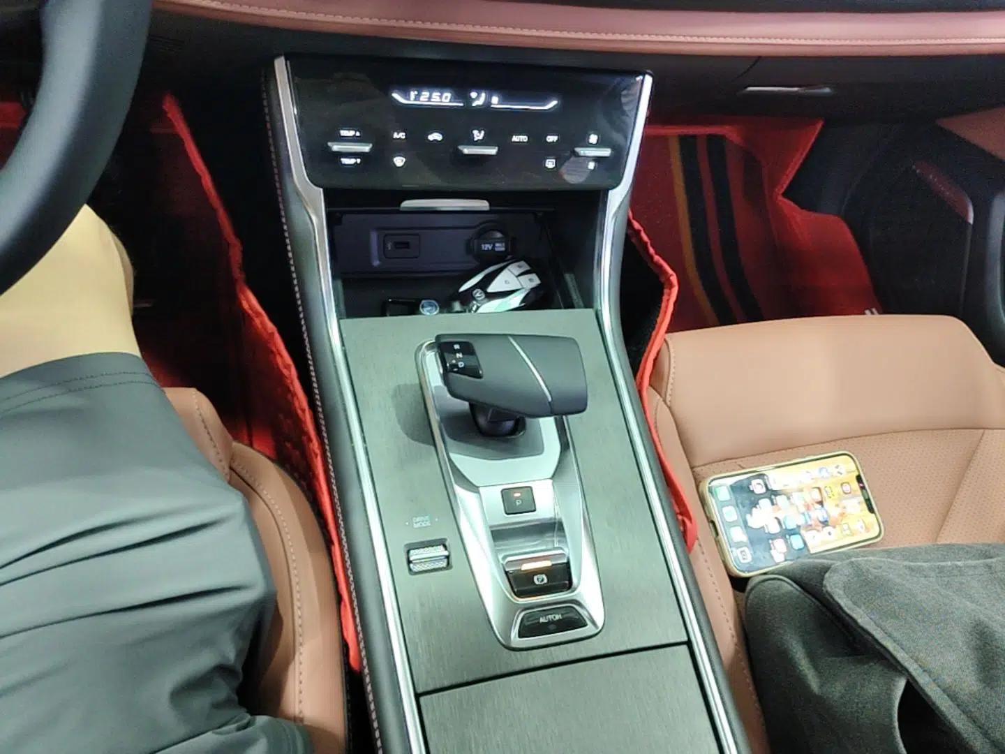 CHANGAN CS75 2024 Enjoy Edition 1.5T DCT Luxury Model — миниатюра 16