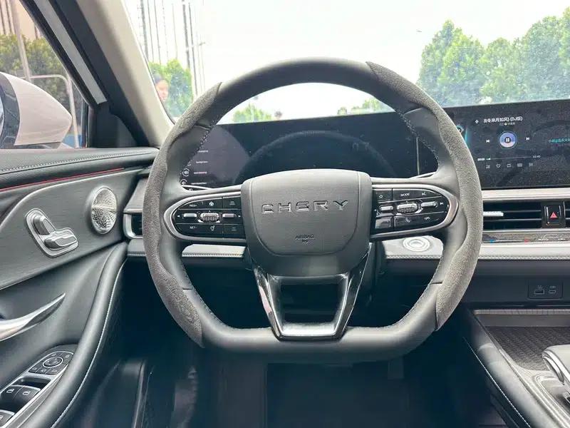 Chery Arrizo 8 2024 Model 1.6TGDI DCT Smart — миниатюра 7
